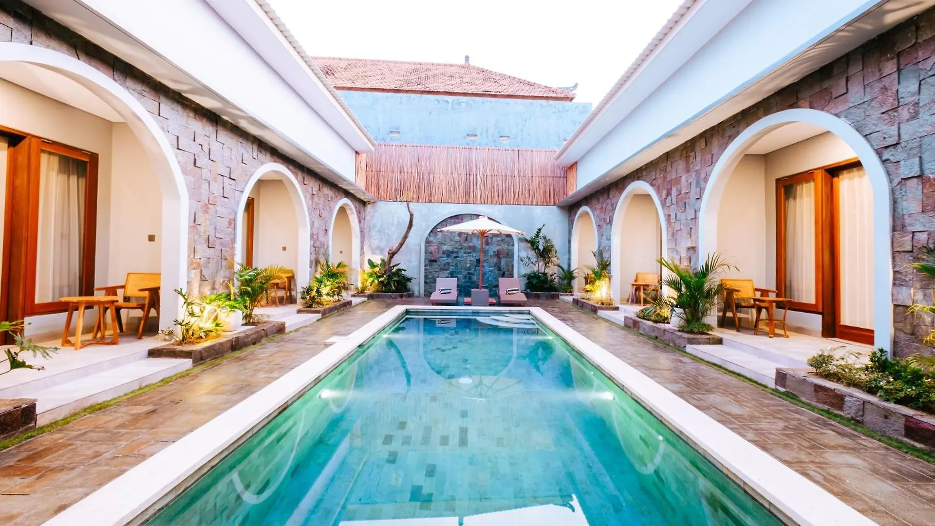 Villa Koura Tuban Kuta