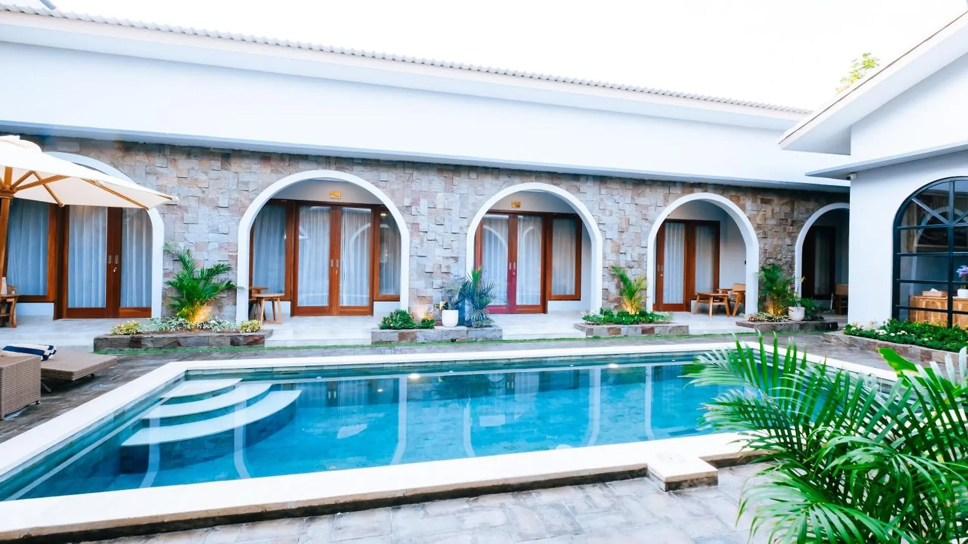 Guest house Villa Koura Tuban Kuta